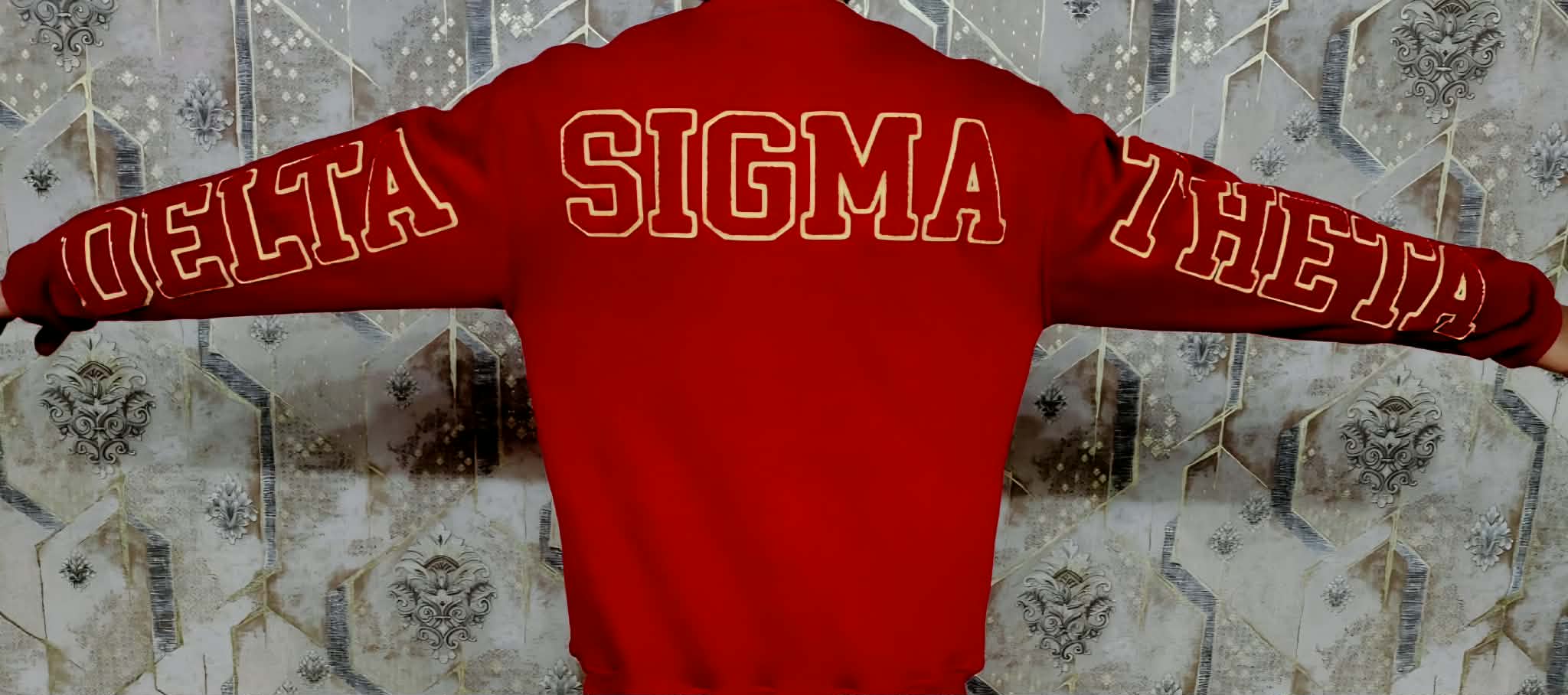 Delta Crimson & Cream